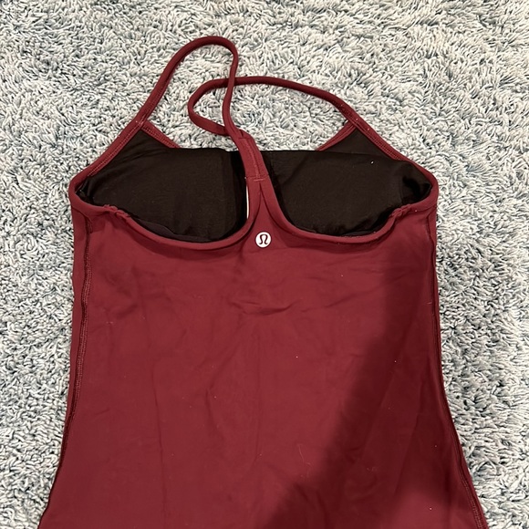 Lululemon Razorback Athletic Tank - Picture 2 of 2